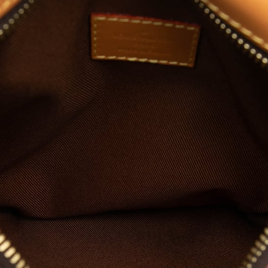 Bolso Mensajero Saumur PM de Monograma de Segunda Mano - Image 4