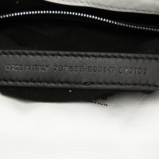 Bolso de hombro tipo sling Monaco de piel de ternera pequeña de segunda mano - Image 5