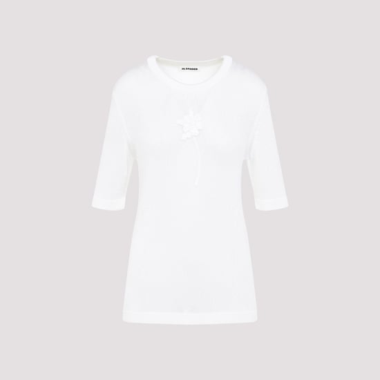Camiseta de manga corta con flor de crochet - Image 1