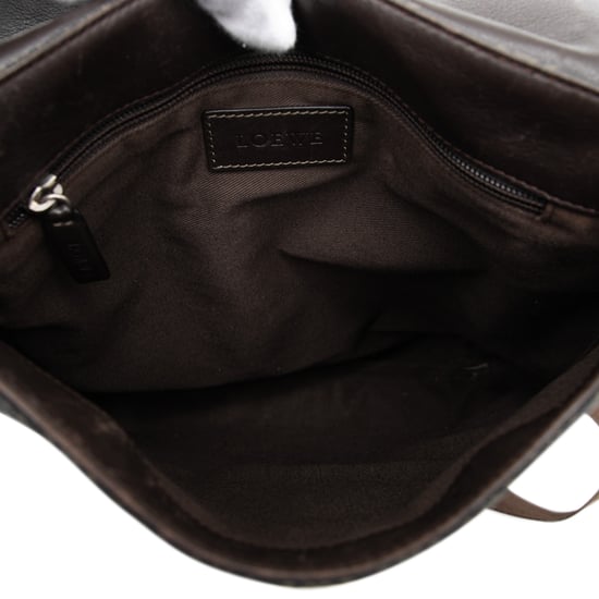 Bolso cruzado de lona recubierta Anagram de segunda mano - Image 4