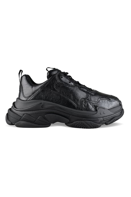 Balenciaga Sneakers Triple S Negro - Image 1