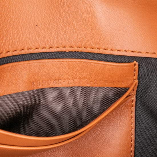 Bolso de Hombro Baguette Apolo de Cadena en Napa Bicolor de Segunda Mano - Image 6