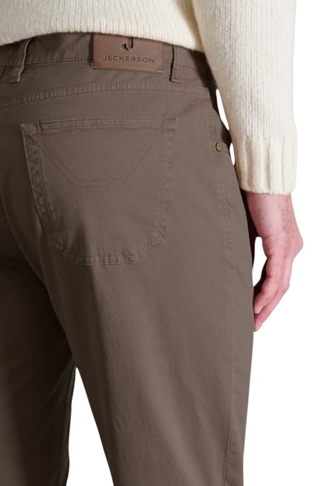 Pantalones con Bolsillo Parche - Image 3