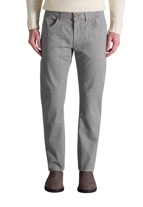 Pantalones Casual con Parche en la Rodilla - Image 1