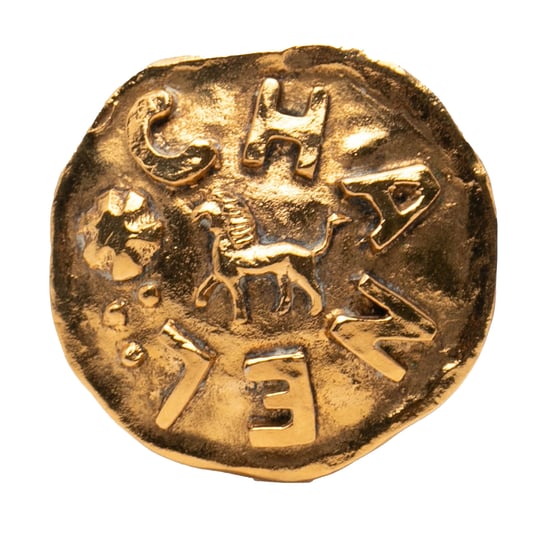 Pendientes de clip en forma de logo y león chapados en oro de segunda mano - Image 3