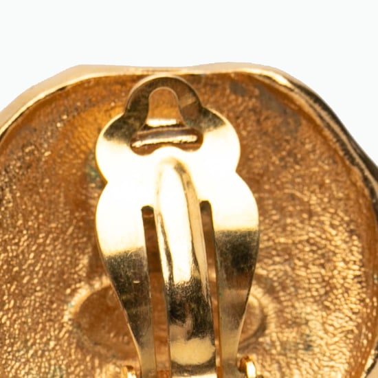 Pendientes de clip en forma de logo y león chapados en oro de segunda mano - Image 5