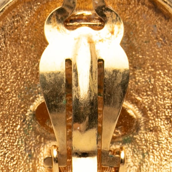 Pendientes de clip en forma de logo y león chapados en oro de segunda mano - Image 6