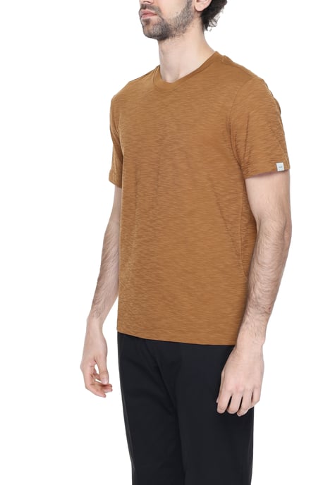Camiseta de cuello redondo estilo texturizado - Image 3