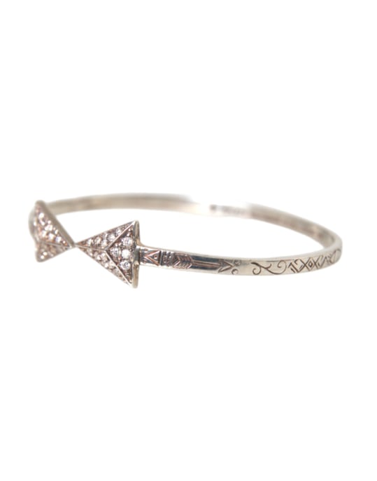 Pulsera de Cuff Flecha Plata con Diamantes Pavé - Image 2