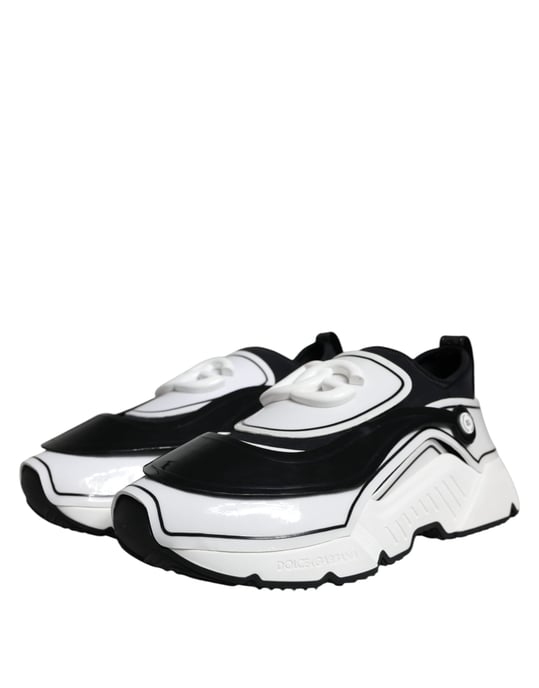 Zapatillas Daymaster Dolce & Gabbana con Placa de Logo en Blanco y Negro - Image 3