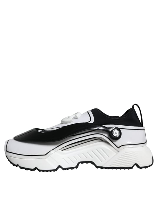 Zapatillas Daymaster Dolce & Gabbana con Placa de Logo en Blanco y Negro - Image 5