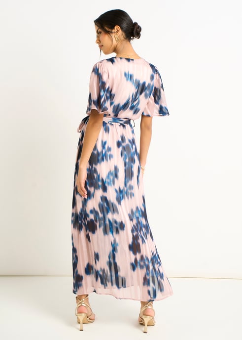 Vestido midi cruzado con estampado animal y efecto difuminado en color champán - Image 4