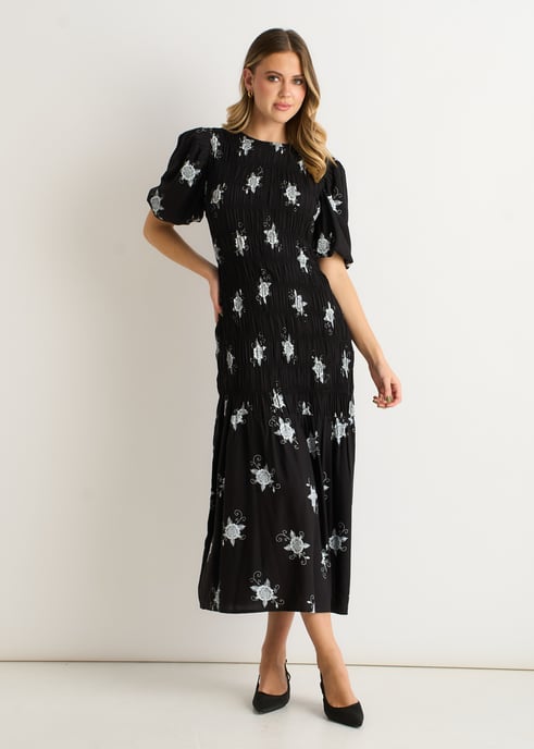 Vestido midi negro con mangas 3/4 y estampado de cachemira fruncido - Image 1