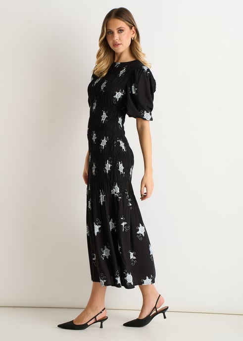 Vestido midi negro con mangas 3/4 y estampado de cachemira fruncido - Image 3