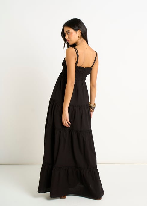Vestido largo acampanado con tirantes fruncidos de algodón negro - Image 4