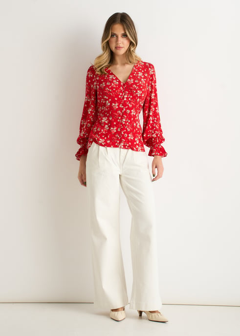 Blusa roja con botones de viscosa Ecovero - Image 1