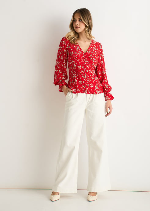 Blusa roja con botones de viscosa Ecovero - Image 3