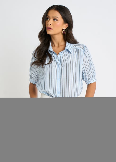 Camisa azul a rayas finas con mangas abullonadas y tacto suave - Image 3