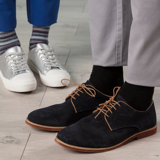 Paquete de 3 pares de calcetines deportivos sin elasticidad para mujeres y hombres - Image 4