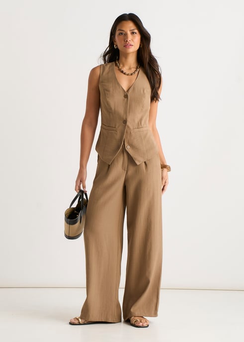 Pantalones anchos entallados color camel - Image 2