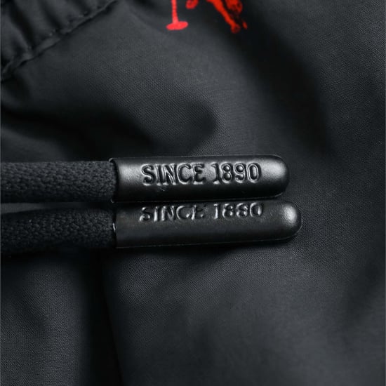 Bañador para hombre U.S. Polo Assn. con diseño de logotipo allover - Image 4