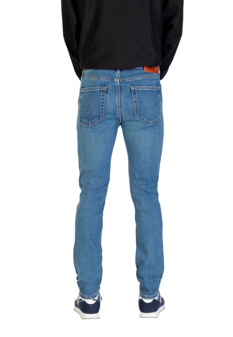 Jeans de mezclilla ajustados - Image 2