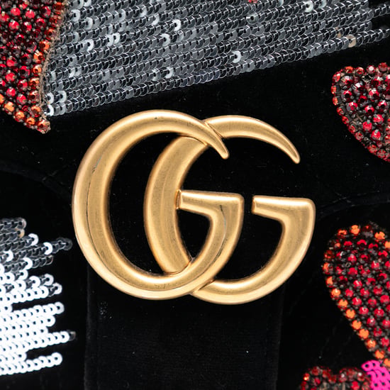 Bolso de hombro de terciopelo matelassé con lentejuelas y logo GG Marmont mediano de segunda mano - Image 6
