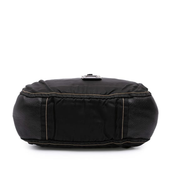 Bolso de hombro de cuero y tessuto de segunda mano - Image 3