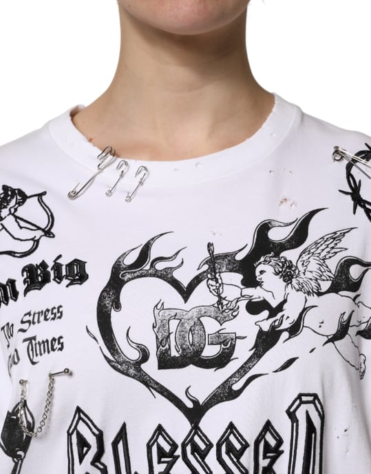 Camiseta Gráfica de Alfiler de Seguridad - Image 4