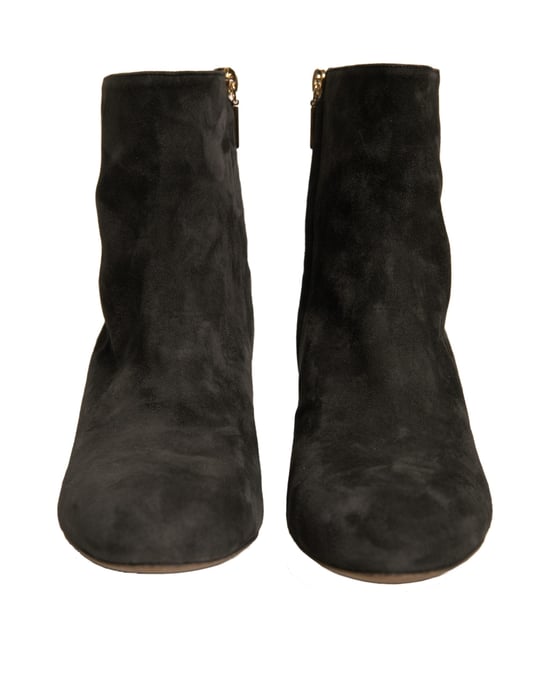 Botas de tobillo negras con tacón adornado de Dolce & Gabbana - Image 2