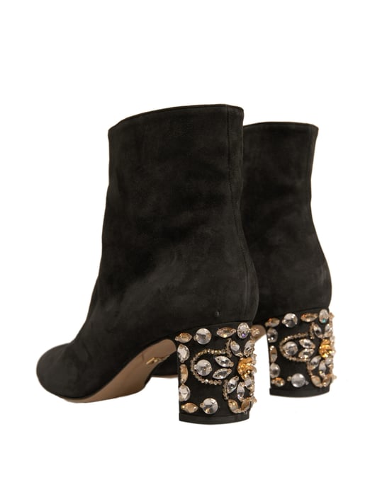 Botas de tobillo negras con tacón adornado de Dolce & Gabbana - Image 4