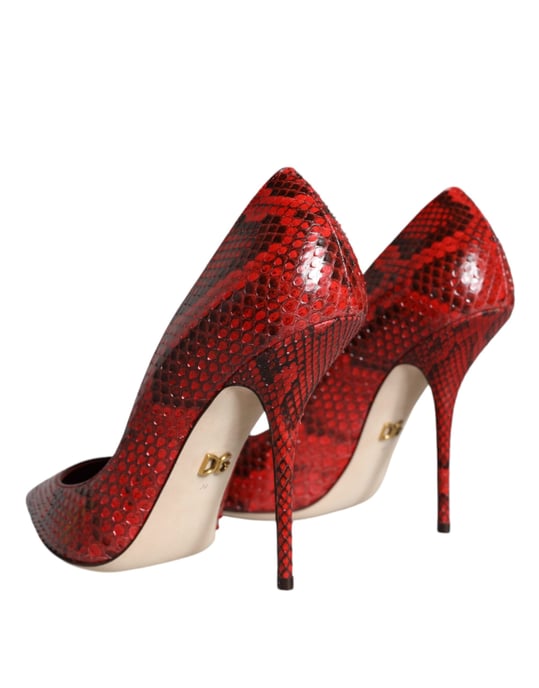 Pumps de tacón alto stiletto en piel roja de Dolce & Gabbana - Image 4