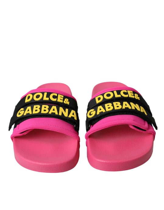 Sandalias Planas de Playa con Logo Rosa y Negro de Dolce & Gabbana - Image 2