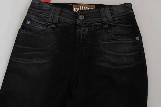 Pantalones de mezclilla casuales de cintura alta acampanados de denim negro lavado John Galliano - Image 2