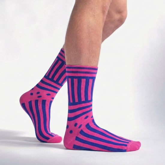 Calcetines de algodón novedosos para hombres Mencap | Regalo divertido con eslogan de rayas coloridas - Image 3