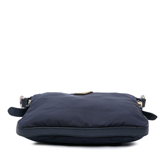 Bolso Cruzado de Tela con Cierre Superior y Detalles en Saffiano de Segunda Mano - Image 3