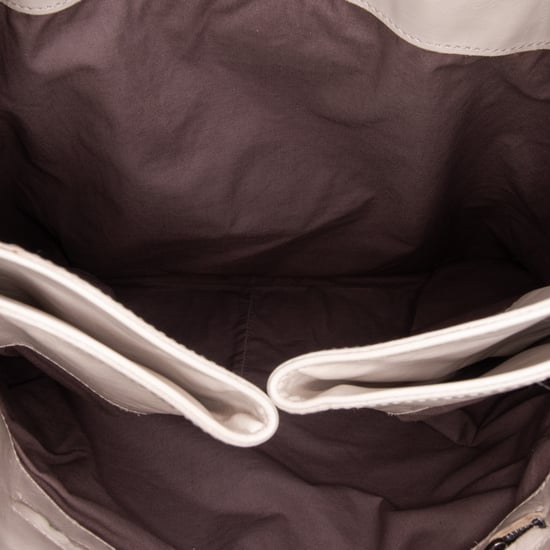 Bolso Tote de Cuero Intrecciato de Segunda Mano con Cierre Lateral - Image 4