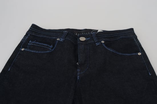 Jeans de Tiro Bajo en Tono Oscuro - Image 4
