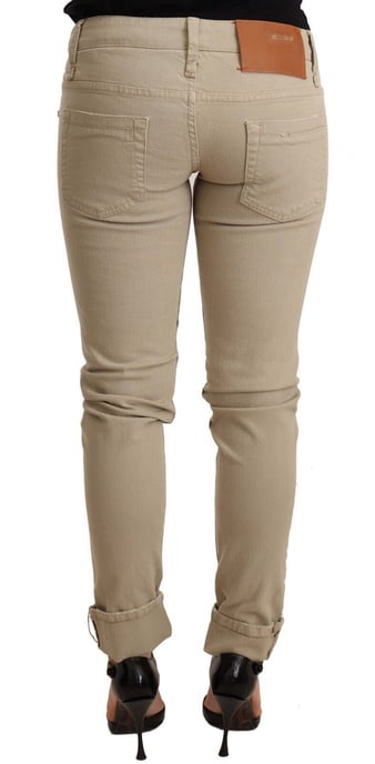 Jeans Skinny Acht Con Detalles Con Parches Desgastados - Image 3