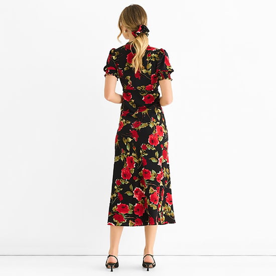 Vestido midi negro con detalles de encaje floral - Image 4