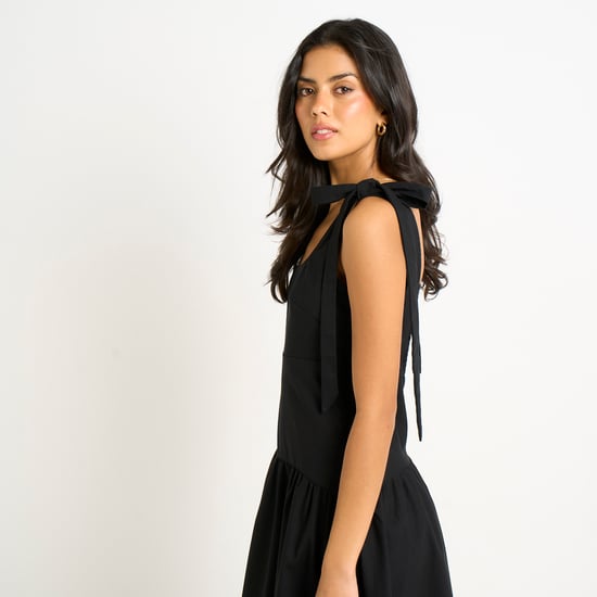 Vestido midi negro de mezcla de lino con cintura baja - Image 3