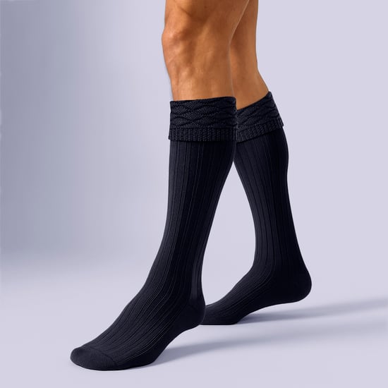 Calcetines de lana premium para hombres, hasta la rodilla, con patrón de diamantes y puño doblado. - Image 3