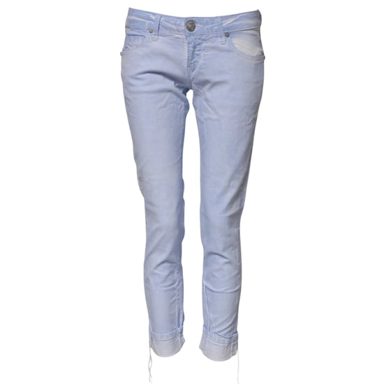 Jeans de mezclilla ajustados de algodón azul claro de tiro bajo Acht - Image 5