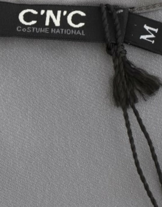 Camiseta larga gris de cuello en V de Costume National - Image 6