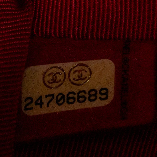 Chanel Large Charm O-Case Zip  en Rojo Cuero de ternero - Image 4