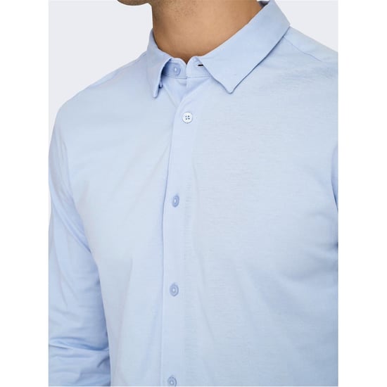 Camisa de manga larga de ajuste regular para hombre en azul cachemira - Image 4