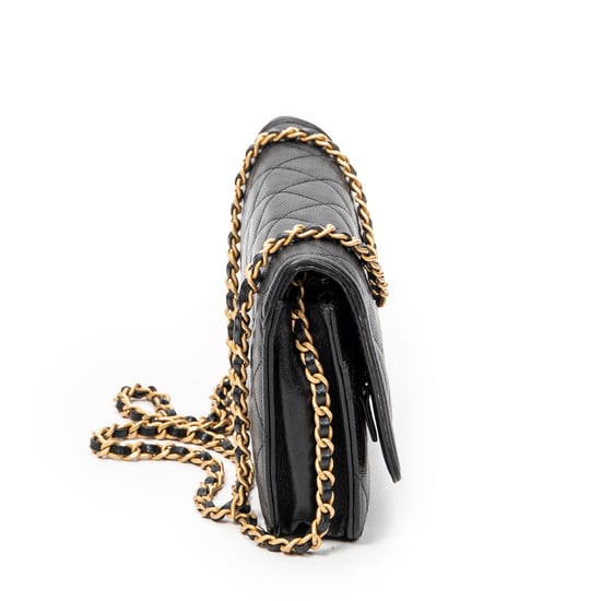 Chanel Filigree Wallet on Chain en Negro Cuero de ternero - Image 4