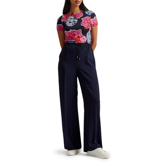 Joggers de forro polar con dobladillo abierto para mujer de Ted Baker en azul oscuro - Image 6