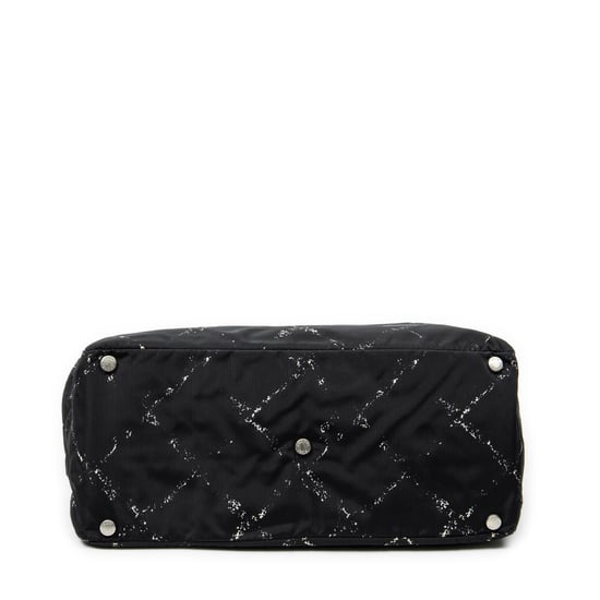 Chanel Small Old Travel line Tote en negro Lienzo - Image 6