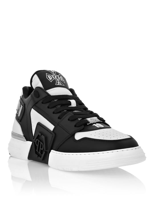 Zapatillas Lo-Top Phantom Kicks - Image 1